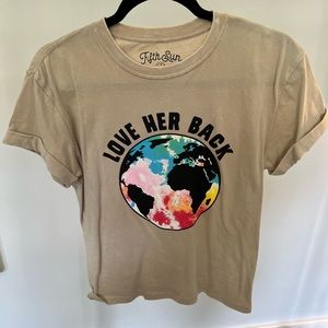 Women’s tshirt